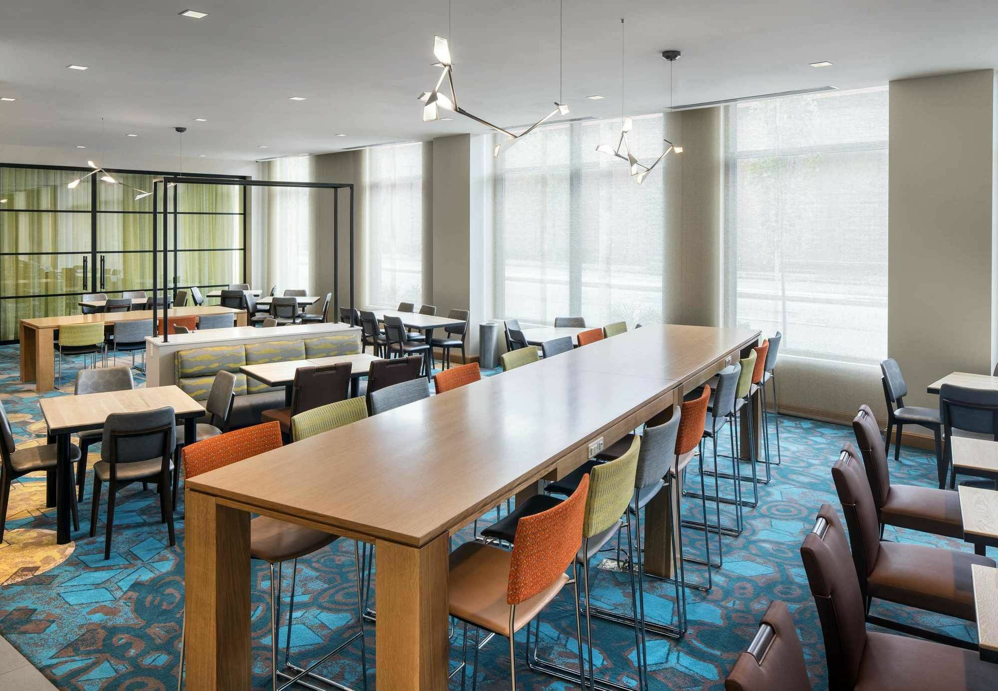 Residence Inn By Marriott Boston Watertown Exterior foto